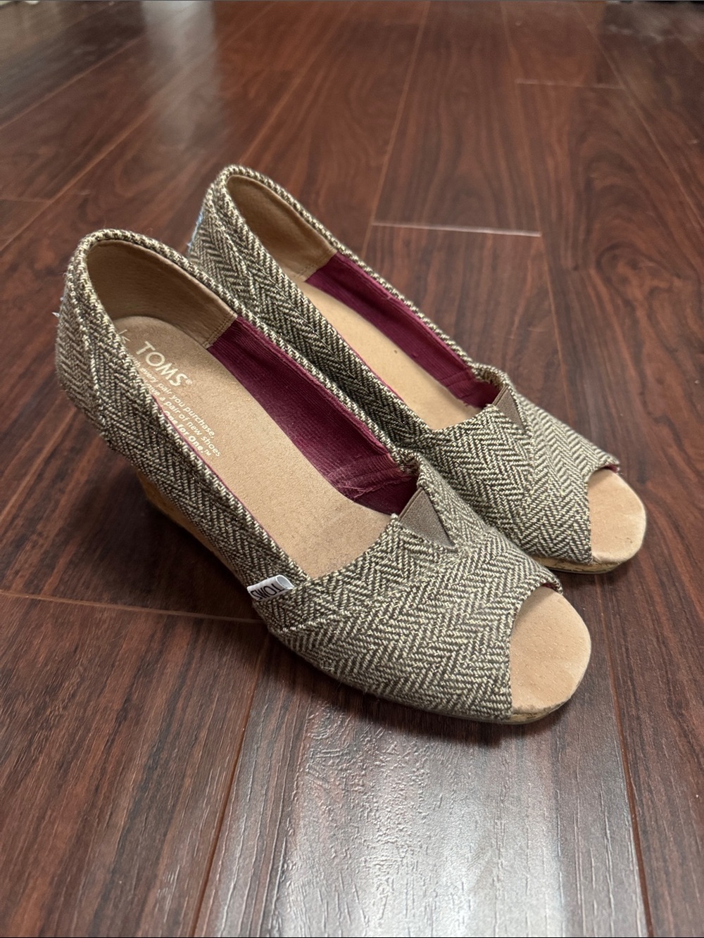 Toms Women's Herringbone Taupe Peep-Toe Wedge with Burgundy Lining